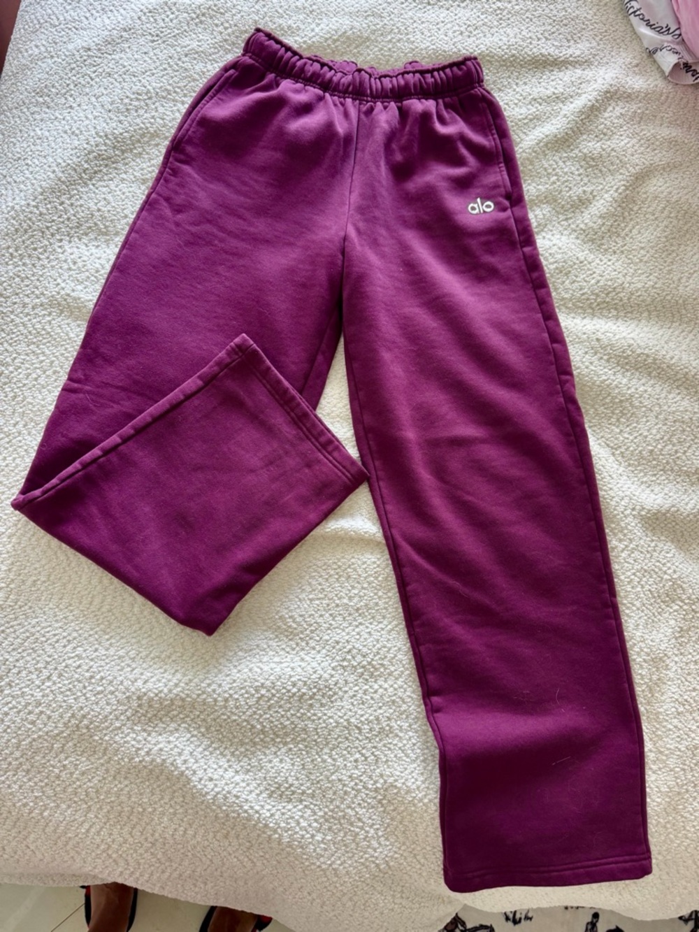 ALO Yoga pants